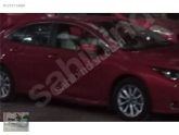 TOYOTA COROLLA SAĞ ÖN KAPI ÜNALLAR OTO ÇIKMA YEDEK PARÇA