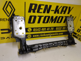 Oto Çıkma Parça / Renault / Megane / Kaporta & Karoser / Ön Panel / Çıkma Parça 
