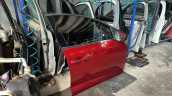 Oto Çıkma Parça / Renault / Megane / Kaporta & Karoser / Sağ Ön Kapı / Çıkma Parça 