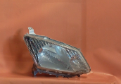 ısuzu d-max sağ far