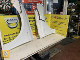 Oto Çıkma Parça / Renault / Megane / Kaporta & Karoser / Sağ Ön Çamurluk / Çıkma Parça 
