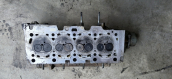 Oto Çıkma Parça / Renault / Clio / Motor / Silindir Kapağı / Çıkma Parça 