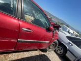 Megane iki sağ ön kapı