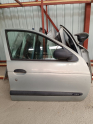 Oto Çıkma Parça / Renault / Megane / Kaporta & Karoser / Sağ Ön Kapı / Çıkma Parça 