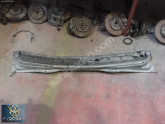 OTO CEM'DEN ÇIKMA HYUNDAİ ACCENT ERA ÖN CAM ALT IZGARASI