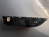 Oto Çıkma Parça / Toyota / Corolla / Oto Cam / Cam Düğmesi / Çıkma Parça 