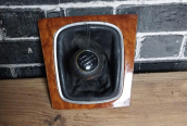 8P0864261 orj 04-12 audi a3 vites konsolu ve çerçevesi