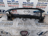 Oto Çıkma Parça / Volkswagen / T-Roc / Tampon / Tampon Demiri / Çıkma Parça 