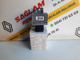 Oto Çıkma Parça / Renault / Clio / Elektrik / Röle / Çıkma Parça 