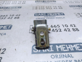 Oto Çıkma Parça / Peugeot / 407 / Kaporta & Karoser / Kapı Menteşesi / Çıkma Parça 