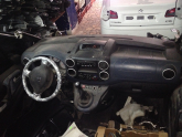 Oto Çıkma Parça / Peugeot / 207 / Kaporta & Karoser / Sağ Arka Kapı / Çıkma Parça 
