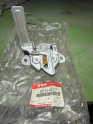 SUZUKI SWİFT KAPUT KİLİDİ 82110-62J10
