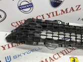 Oto Çıkma Parça / Maserati / Levante / Tampon / Orta Izgara / Çıkma Parça 