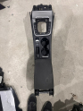 Volkswagen Passat Vites orta konsolu
