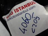 Oto Çıkma Parça / Mercedes / C Serisi / Koltuk & Döşeme / Orta Konsol / Çıkma Parça 