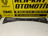 Oto Çıkma Parça / Renault / Clio / Oto Cam / Ön Cam Izgarası / Çıkma Parça 