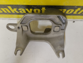 Oto Çıkma Parça / Renault / Megane / Motor / Takozu & Kulağı / Çıkma Parça 