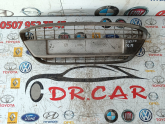 Oto Çıkma Parça / Ford / Fiesta / Tampon / Orta Izgara / Çıkma Parça 