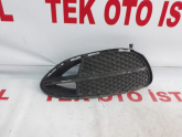 Oto Çıkma Parça / Mercedes / E Serisi / Tampon / Tampon Izgarası / Çıkma Parça 