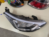 Oto Çıkma Parça / Hyundai / i20 / Far & Stop / Sağ Ön Far / Çıkma Parça 