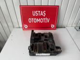 RENAULT MEGANE II 1.6 SİGORTA KUTUSU