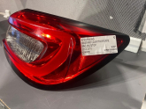 Oto Çıkma Parça / Maserati / Quattroporte / Far & Stop / Sağ Arka Stop / Çıkma Parça 