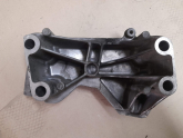 Oto Çıkma Parça / Volkswagen / Polo / Motor / Takozu & Kulağı / Çıkma Parça 
