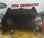 Toyota yaris motor kaputu