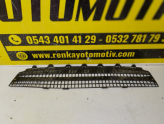 Oto Çıkma Parça / Renault / Megane / Tampon / Orta Izgara / Çıkma Parça 