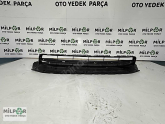 Oto Çıkma Parça / Honda / Civic / Tampon / Orta Izgara / Çıkma Parça 
