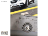 Oto Çıkma Parça / Opel / Astra / Tampon / Izgara Çıtası / Sıfır Parça 
