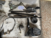 Oto Çıkma Parça / Mitsubishi / L200 / Oto Cam / Cam Krikosu / Çıkma Parça 