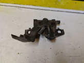 Oto Çıkma Parça / Dacia / Duster / Kaporta & Karoser / Kaput Kilidi / Çıkma Parça 