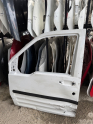 Oto Çıkma Parça / Ford / Tourneo Connect / Kaporta & Karoser / Sol Ön Kapı / Çıkma Parça 