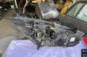 Oto Çıkma Parça / Renault / Clio / Far & Stop / Sol Ön Far / Çıkma Parça 