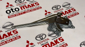 Oto Çıkma Parça / Mitsubishi / L200 / Oto Cam / Cam Krikosu / Sıfır Parça 