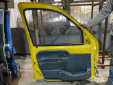 Oto Çıkma Parça / Renault / Kangoo / Kaporta & Karoser / Sol Ön Kapı / Çıkma Parça 
