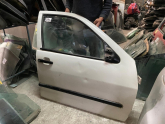 Oto Çıkma Parça / Volkswagen / Caddy / Oto Cam / Cam Krikosu / Çıkma Parça 