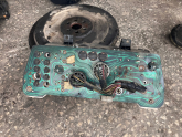 Oto Çıkma Parça / Mazda / E-2200 / Göğüslük & Torpido / Gösterge Paneli / Çıkma Parça 