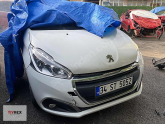 Peugeot 208 Sağ Ön Çamurluk Sökme 12-18