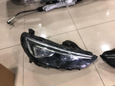 Oto Çıkma Parça / Opel / Insignia / Far & Stop / Sağ Ön Far / Çıkma Parça 