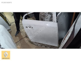 Oto Çıkma Parça / Renault / Fluence / Kaporta & Karoser / Sağ Arka Kapı / Çıkma Parça 