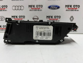 Oto Çıkma Parça / Porsche / Macan / Koltuk & Döşeme / Orta Konsol / Çıkma Parça 