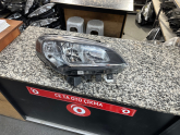 Oto Çıkma Parça / Fiat / Doblo / Far & Stop / Sağ Ön Far / Çıkma Parça 