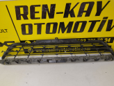 Oto Çıkma Parça / Renault / Trafic / Tampon / Orta Izgara / Çıkma Parça 