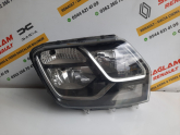 Oto Çıkma Parça / Dacia / Duster / Far & Stop / Sağ Ön Far / Çıkma Parça 
