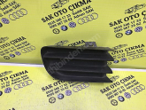 Oto Çıkma Parça / Renault / Megane / Tampon / Sis Farı Çerçevesi / Çıkma Parça 