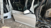 Oto Çıkma Parça / Bmw / 6 Serisi / Kaporta & Karoser / Sağ Ön Kapı / Çıkma Parça 