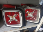 Jeep Renegade arka stop lambası