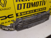 Oto Çıkma Parça / Renault / Clio / Tampon / Orta Izgara / Çıkma Parça 